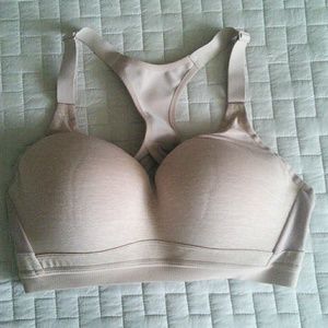 Victoria's Secret Sport 34d sports bra